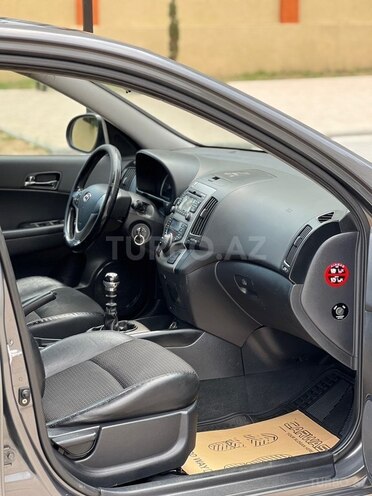 Hyundai i30-16