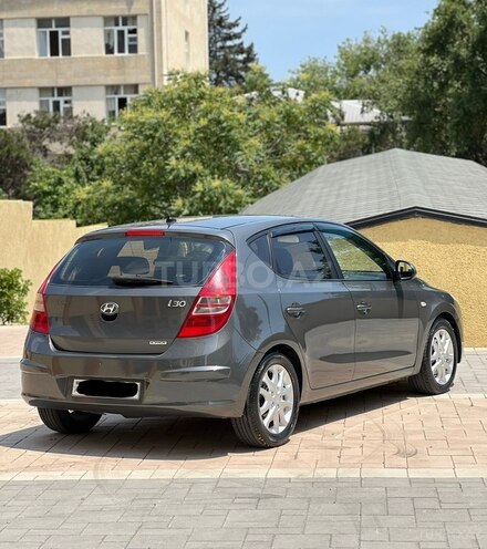 Hyundai i30-3