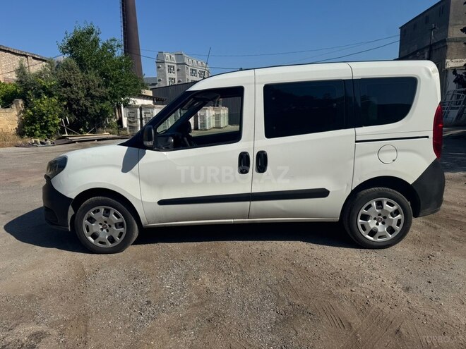 Fiat Doblo-3