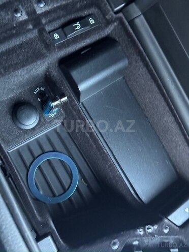 BMW 528-13