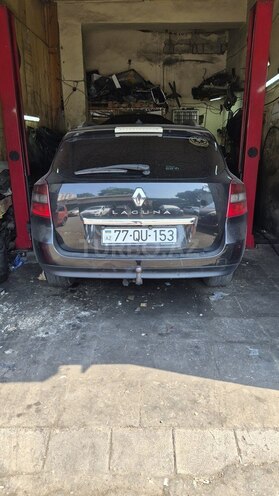 Renault Laguna-8