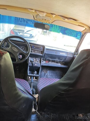 LADA (VAZ) 2107-5