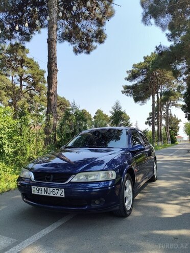 Opel Vectra-1