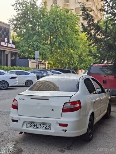 Iran Khodro Runna-5