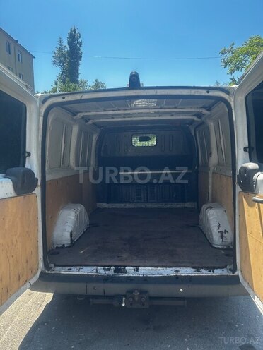 Ford Transit-8