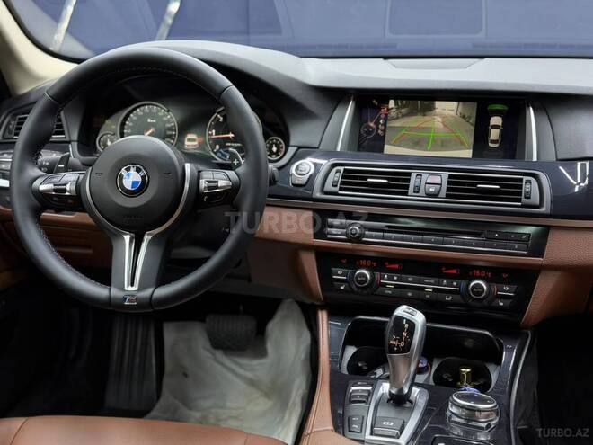 BMW 520d-11