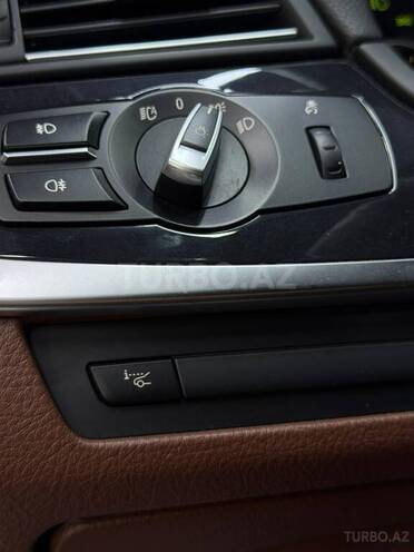 BMW 520d-15
