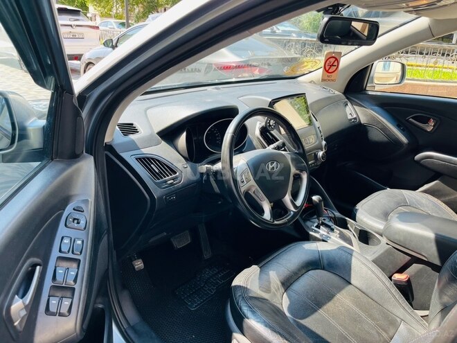 Hyundai ix35-10