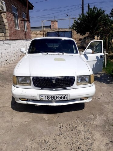 GAZ 3110 "Volga"-1