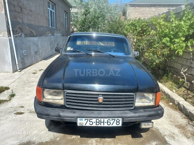 GAZ 3102 "Volga"-1