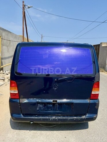 Mercedes Vito 112 CDI-9