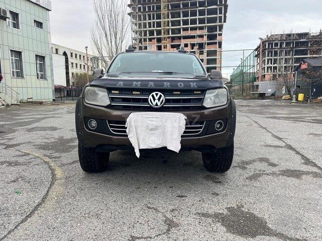 Volkswagen Amarok-1