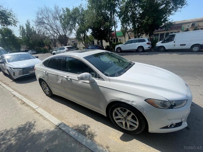 Ford Fusion (North America)-6