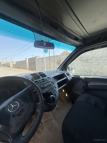 Mercedes Vito 112 CDI-10