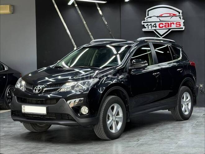 Toyota RAV4-3