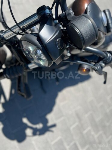 Harley-Davidson XL883N Sportster Iron 883-9