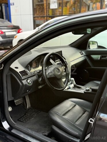 Mercedes C 300-8