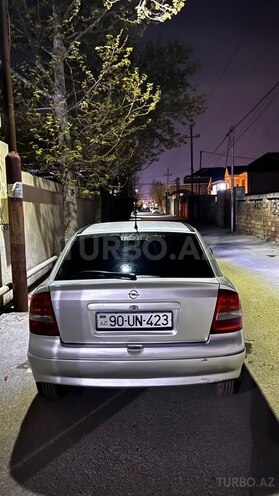 Opel Astra-2