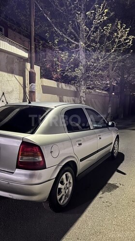 Opel Astra-4