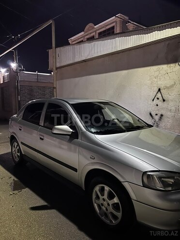 Opel Astra-9