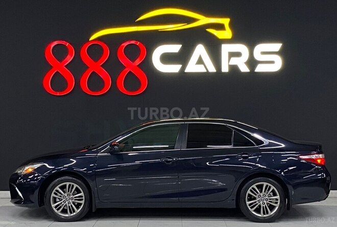 Toyota Camry-5