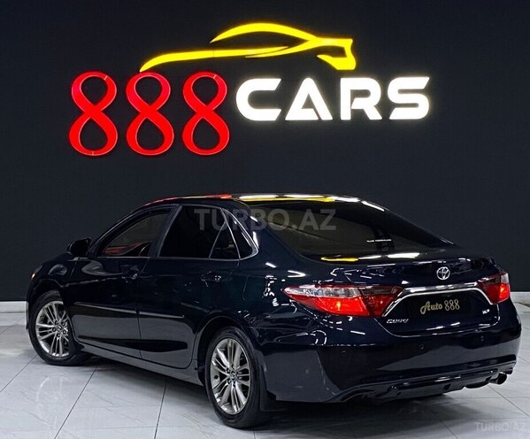 Toyota Camry-7