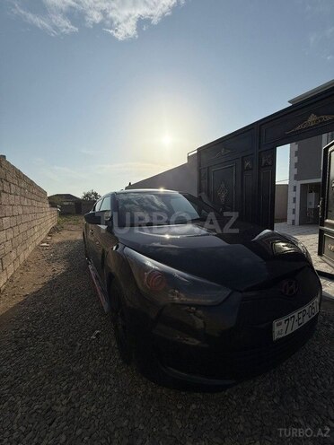 Hyundai Veloster-7