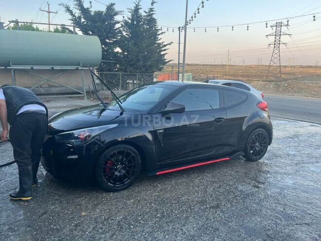 Hyundai Veloster-5