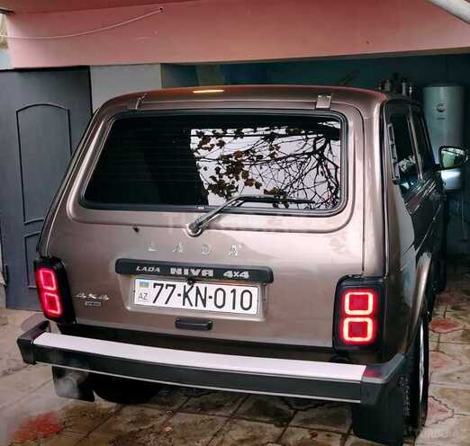 LADA (VAZ) Niva-13