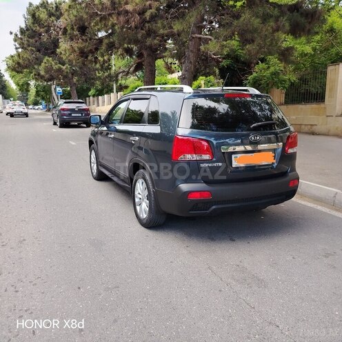 Kia Sorento-5