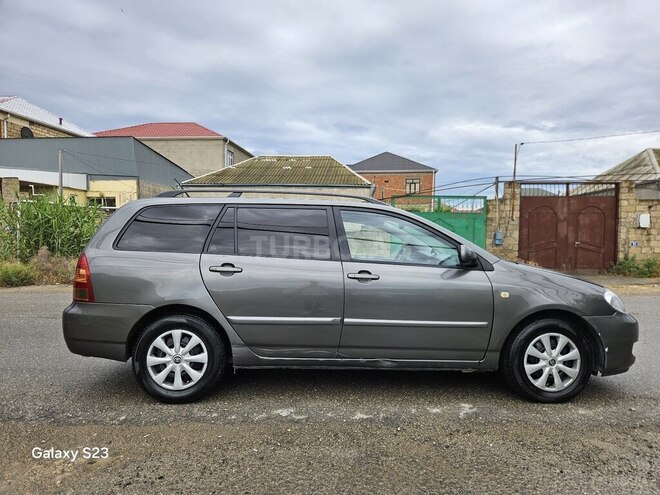 Toyota Corolla-8
