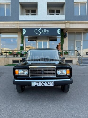 LADA (VAZ) 2107-2