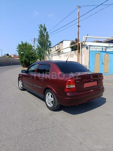 Opel Astra-4