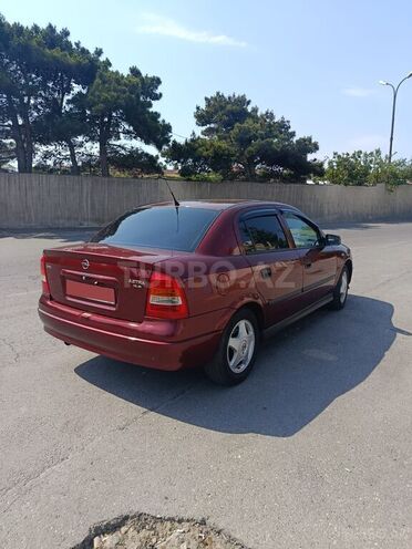Opel Astra-8