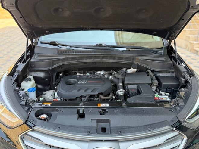 Hyundai Santa Fe-12