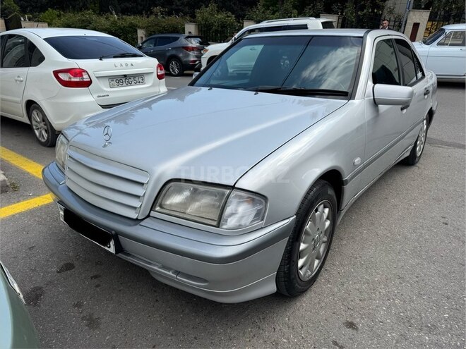 Mercedes C 200-3