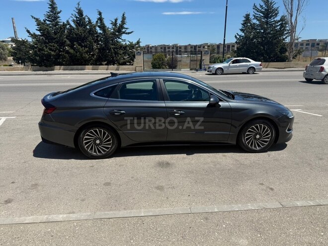 Hyundai Sonata-3