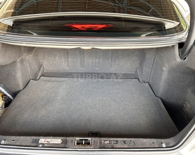 Mercedes E 240-8