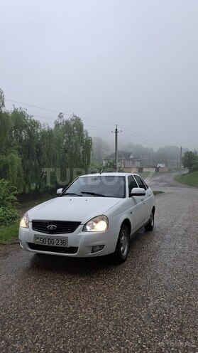 LADA (VAZ) Priora-1