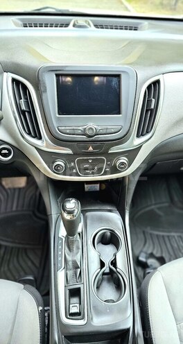 Chevrolet Equinox-8