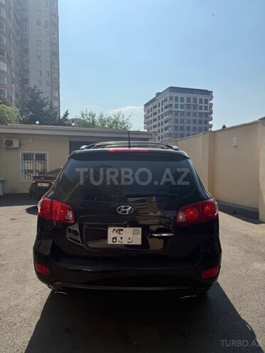 Hyundai Santa Fe-5