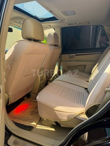 Hyundai Santa Fe-10