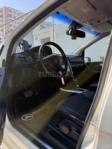 Mercedes B 170-20