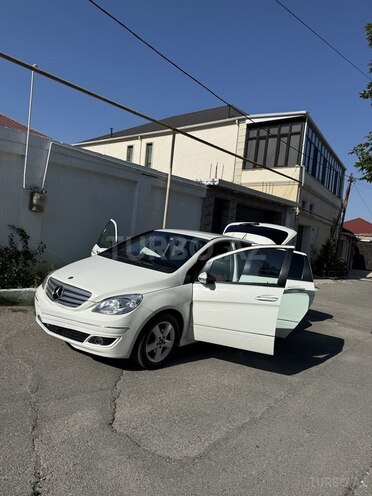 Mercedes B 170-12