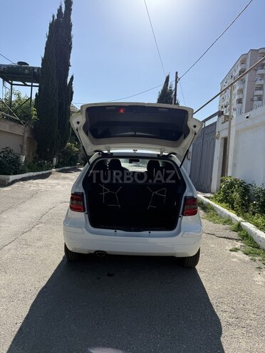 Mercedes B 170-16