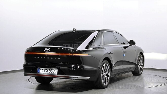 Hyundai Grandeur-3