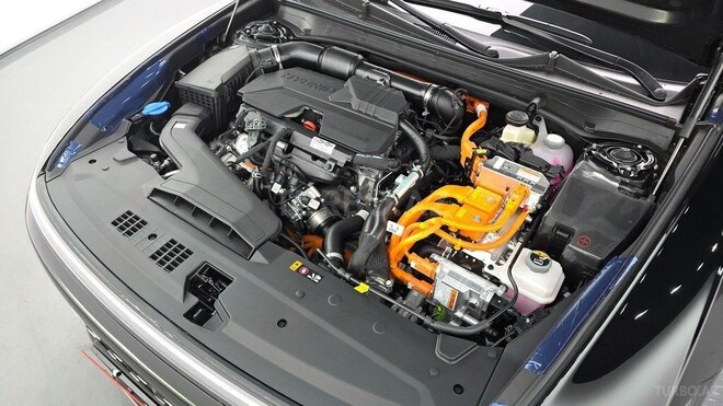 Hyundai Grandeur-8