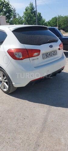 Kia Cerato-7