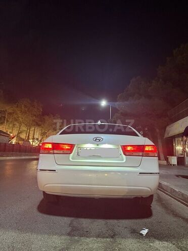 Hyundai Sonata-2