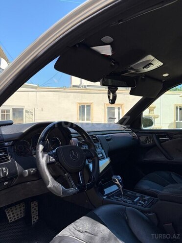 Mercedes E 320-10